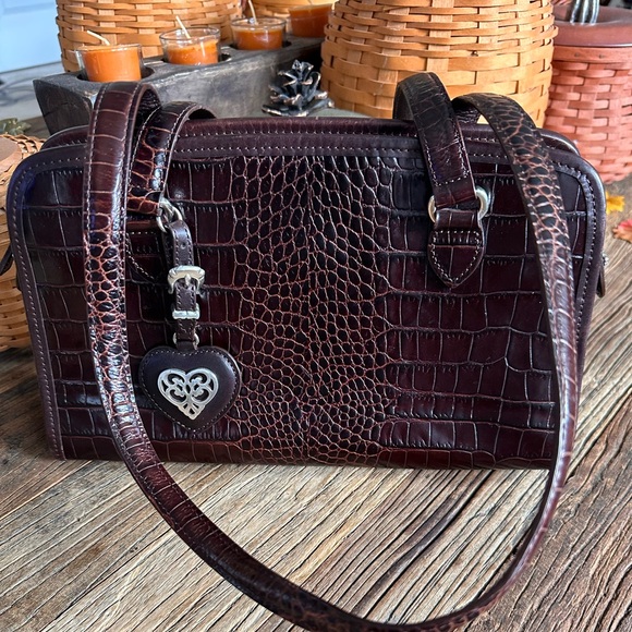 Handbags - Brighton 🤎 Croc-Embossed Bag